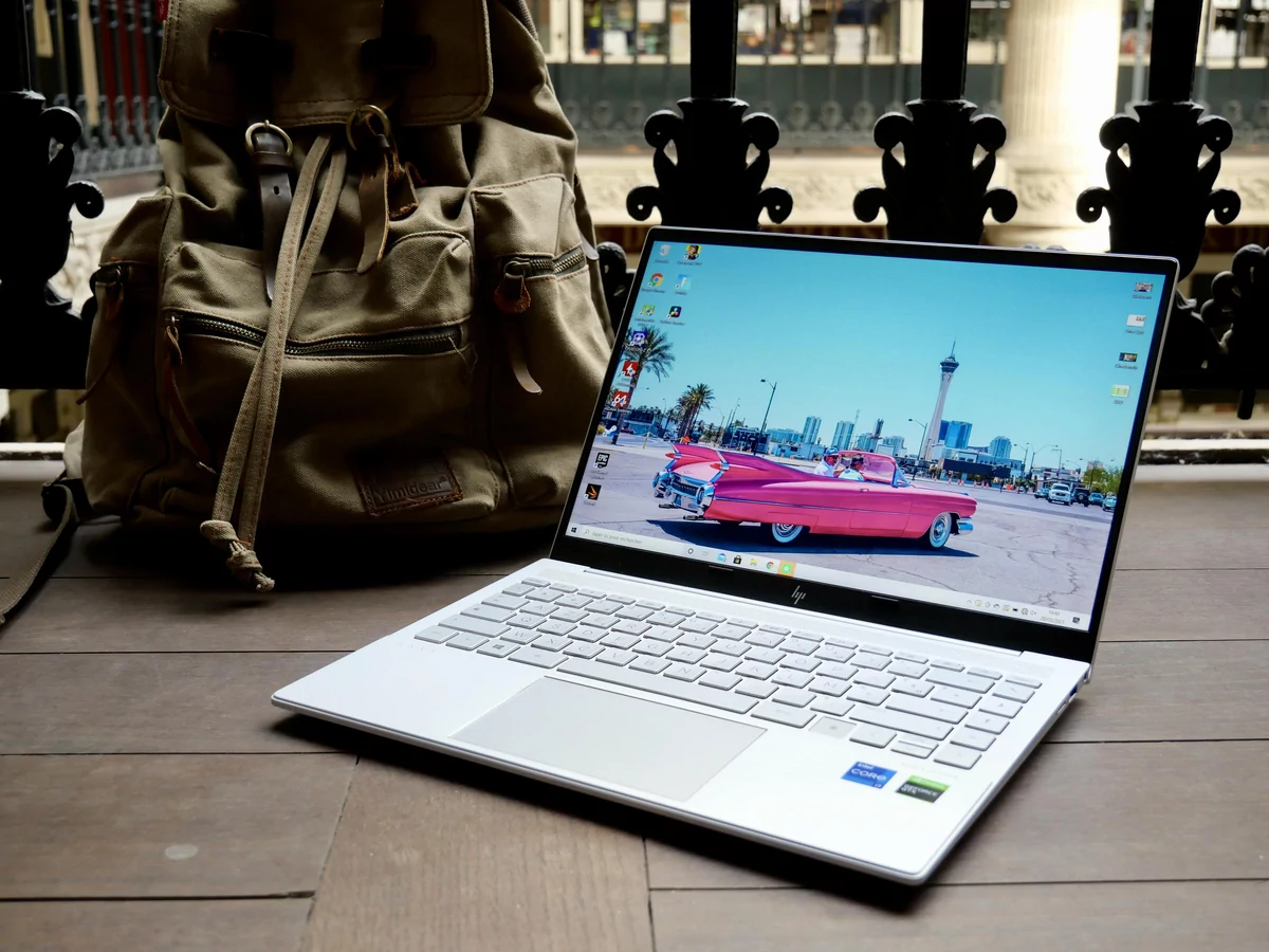HP Envy 14-3 © © Nathan Le Gohlisse pour Clubic
