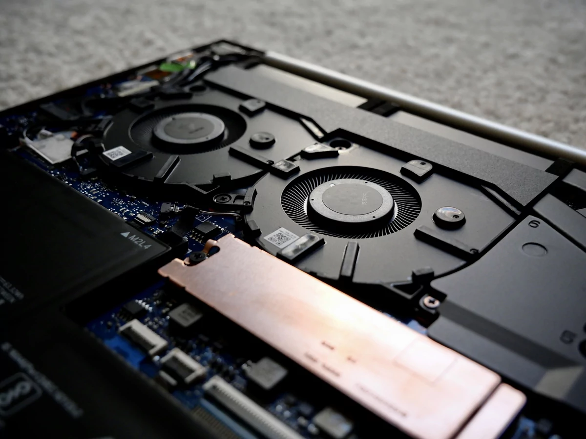 HP Envy 14-25 © © Nathan Le Gohlisse pour Clubic