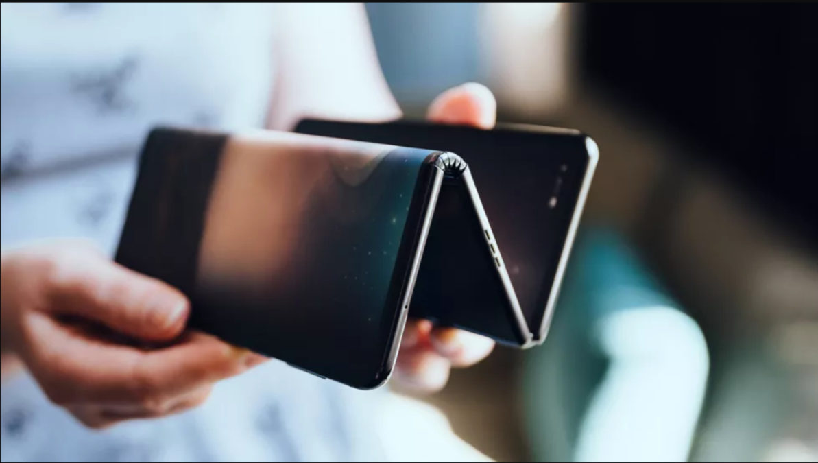Samsung songe à une tablette qui se plie en trois pour 2022