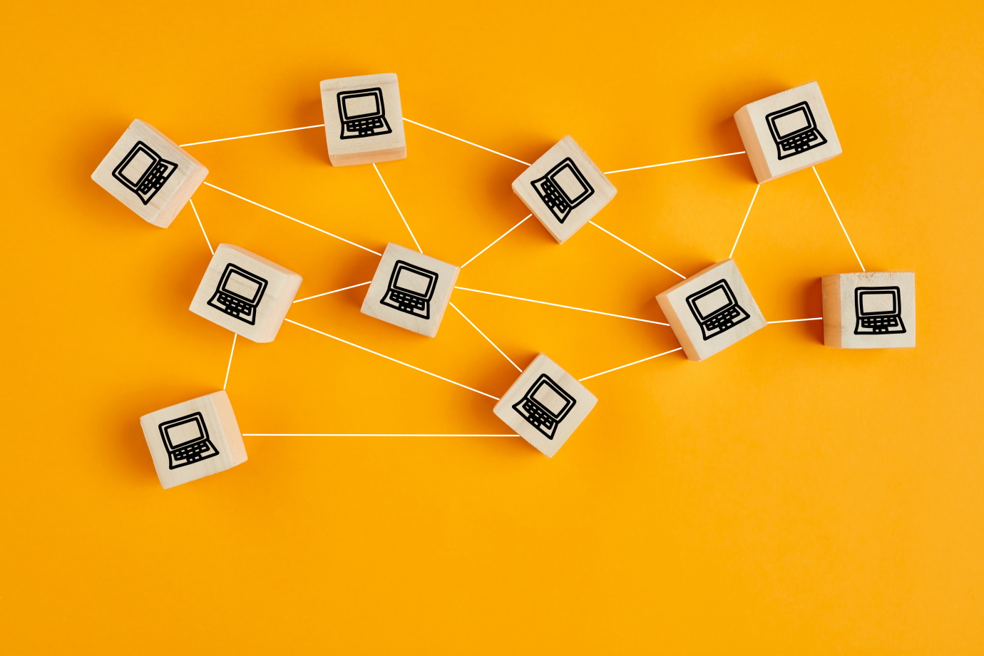 Brave, Minds, Filecoin... Les blockchains et les crypto-monnaies comme  alternatives aux GAFA ?