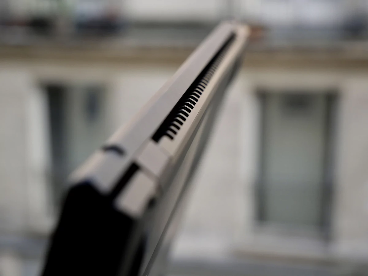 ASUS ZenBook 13 OLED-7 © © Nathan Le Gohlisse pour Clubic