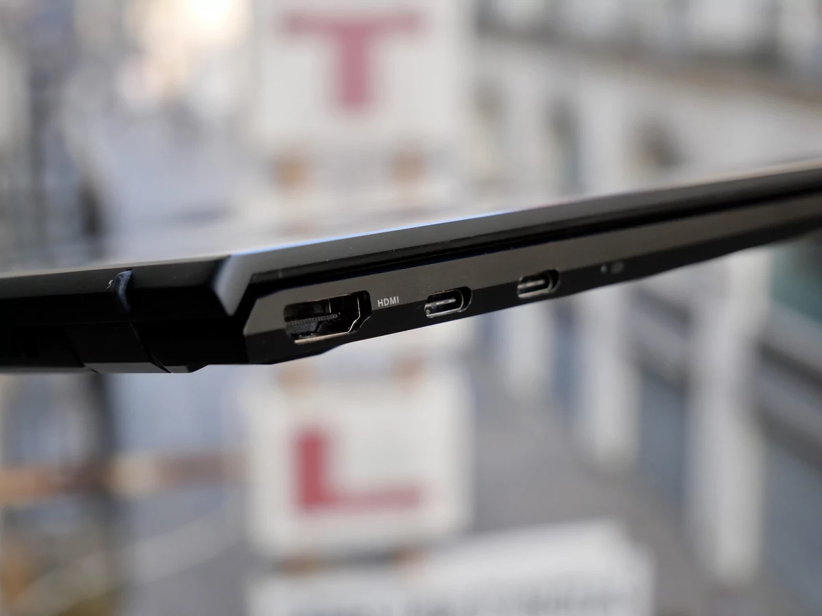 ASUS ZenBook 13 OLED-9 © © Nathan Le Gohlisse pour Clubic