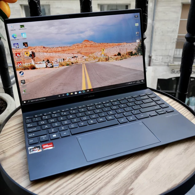 ASUS ZenBook 13 OLED