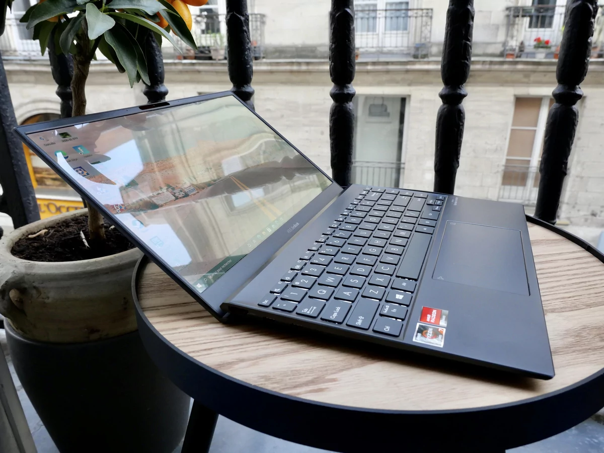 ASUS ZenBook 13 OLED-18 © © Nathan Le Gohlisse pour Clubic