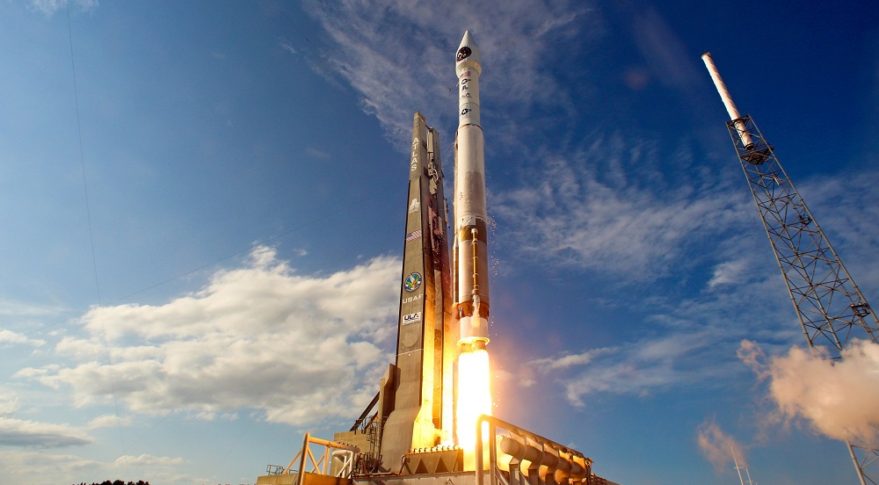 Amazon achète 9 lanceurs Atlas V pour mettre en orbite une flopée de satellites