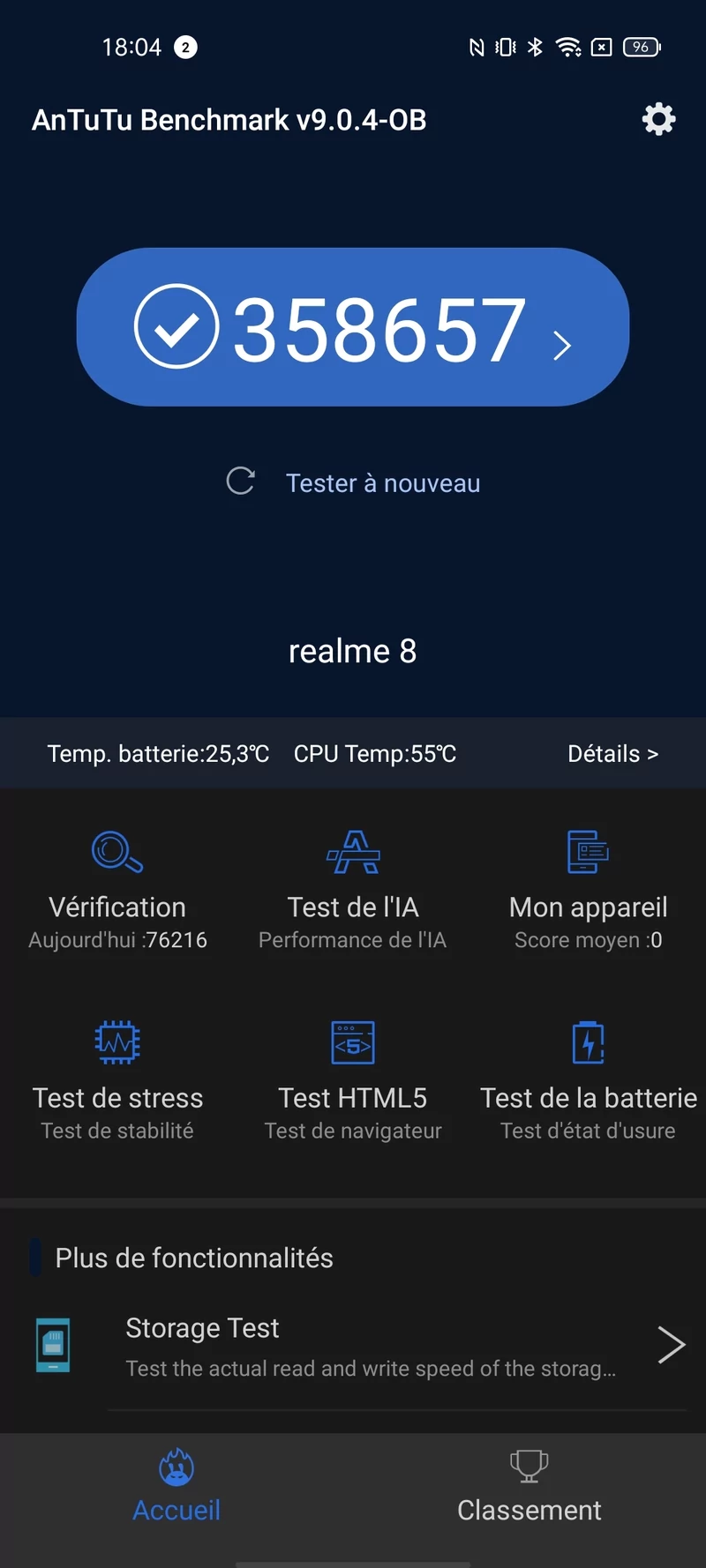 realme 8 © Clubic - Marc Mitrani
