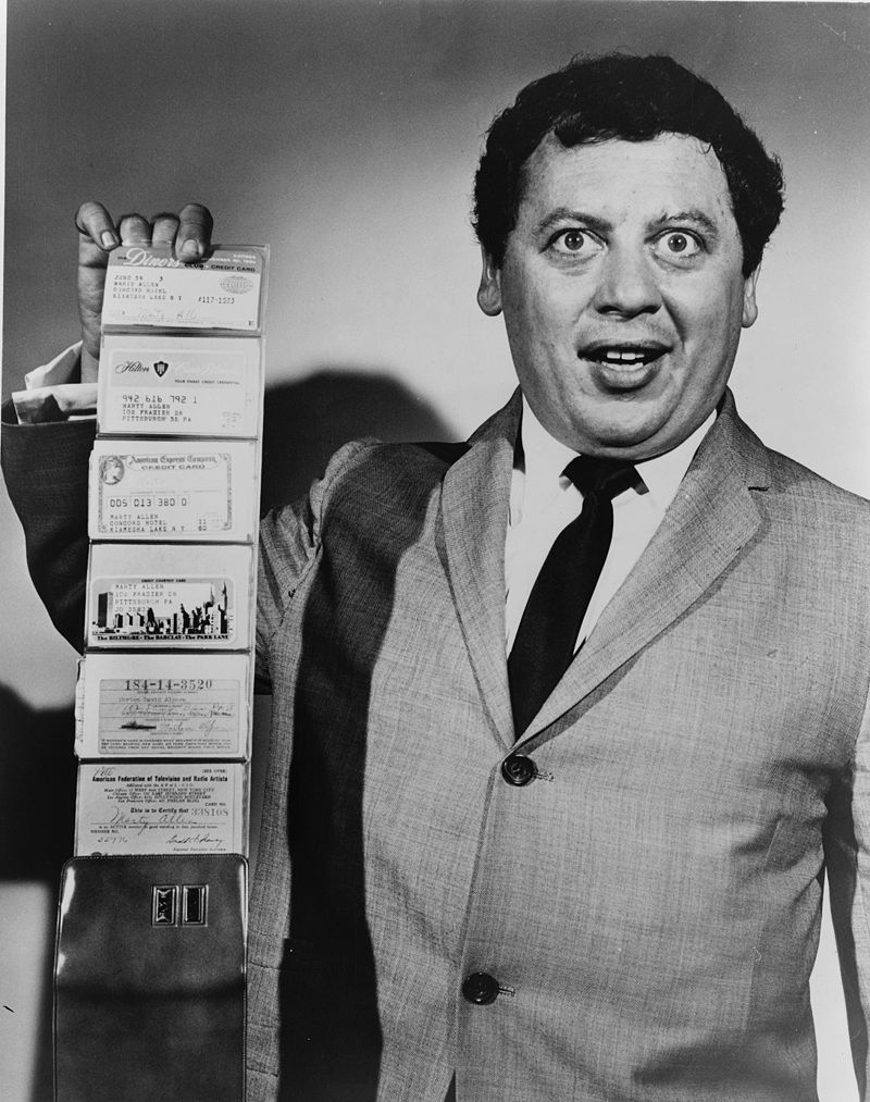 Le comédien américain Marty Allen (1960)