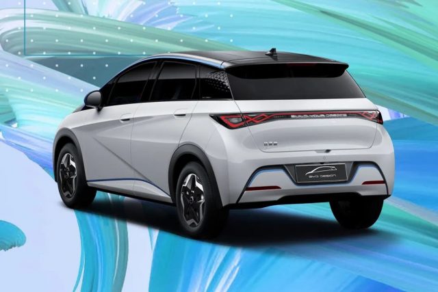 Salon auto de Shanghai : avec sa citadine électrique AE1, BYD promet... 1000 km d'autonomie
