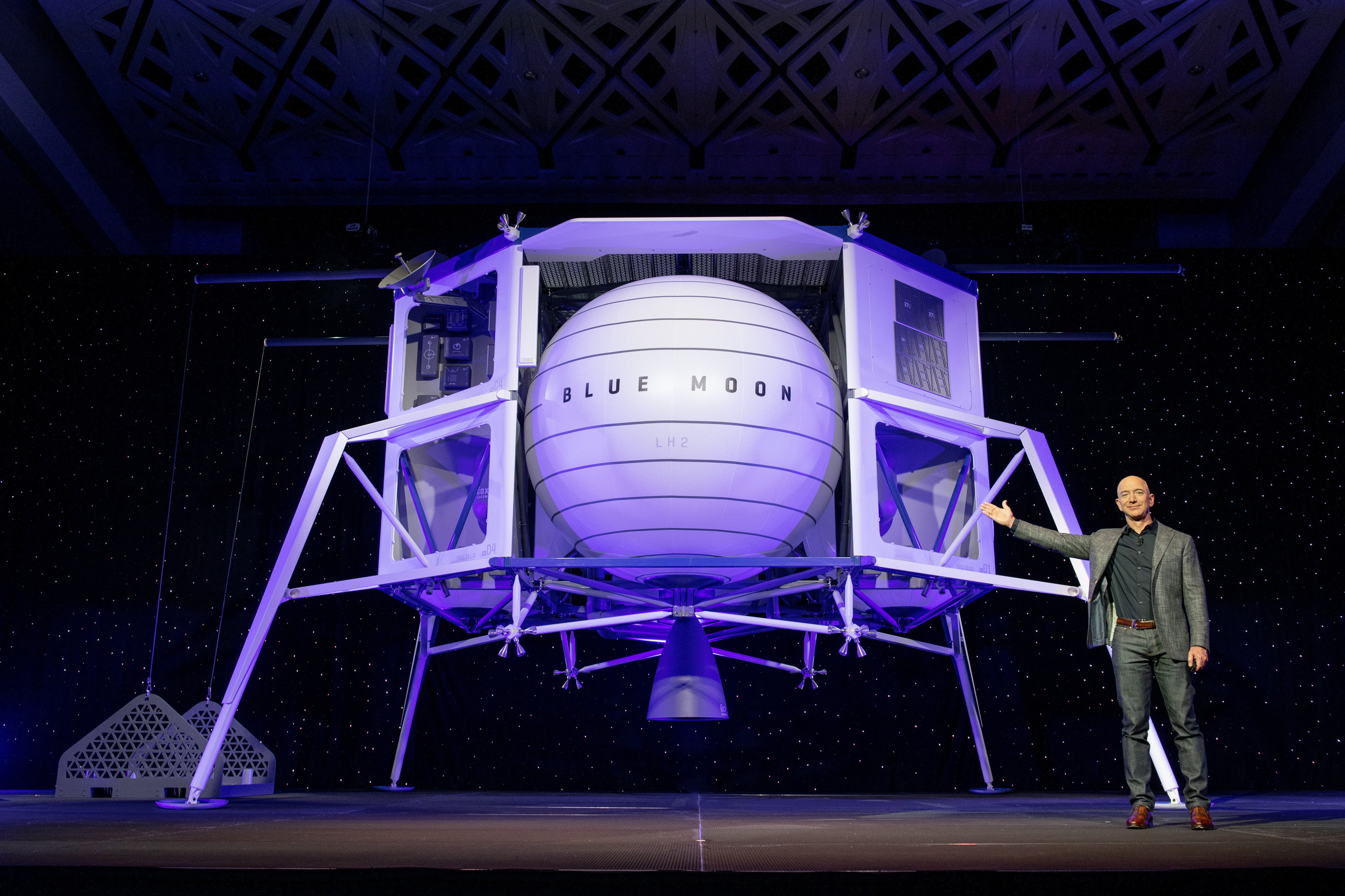 La NASA n'a pas trop aimé le petit marchandage de Blue Origin pour la mission lunaire (attribuée à SpaceX)