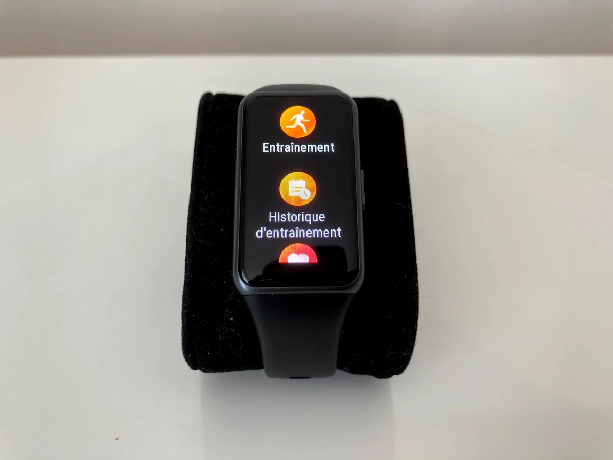 Huawei Band 6 - Menu © Johan Gautreau