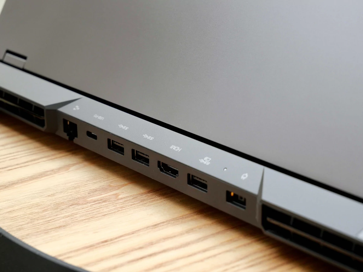 Lenovo Legion 5 Pro-6 © © Nathan Le Gohlisse pour Clubic