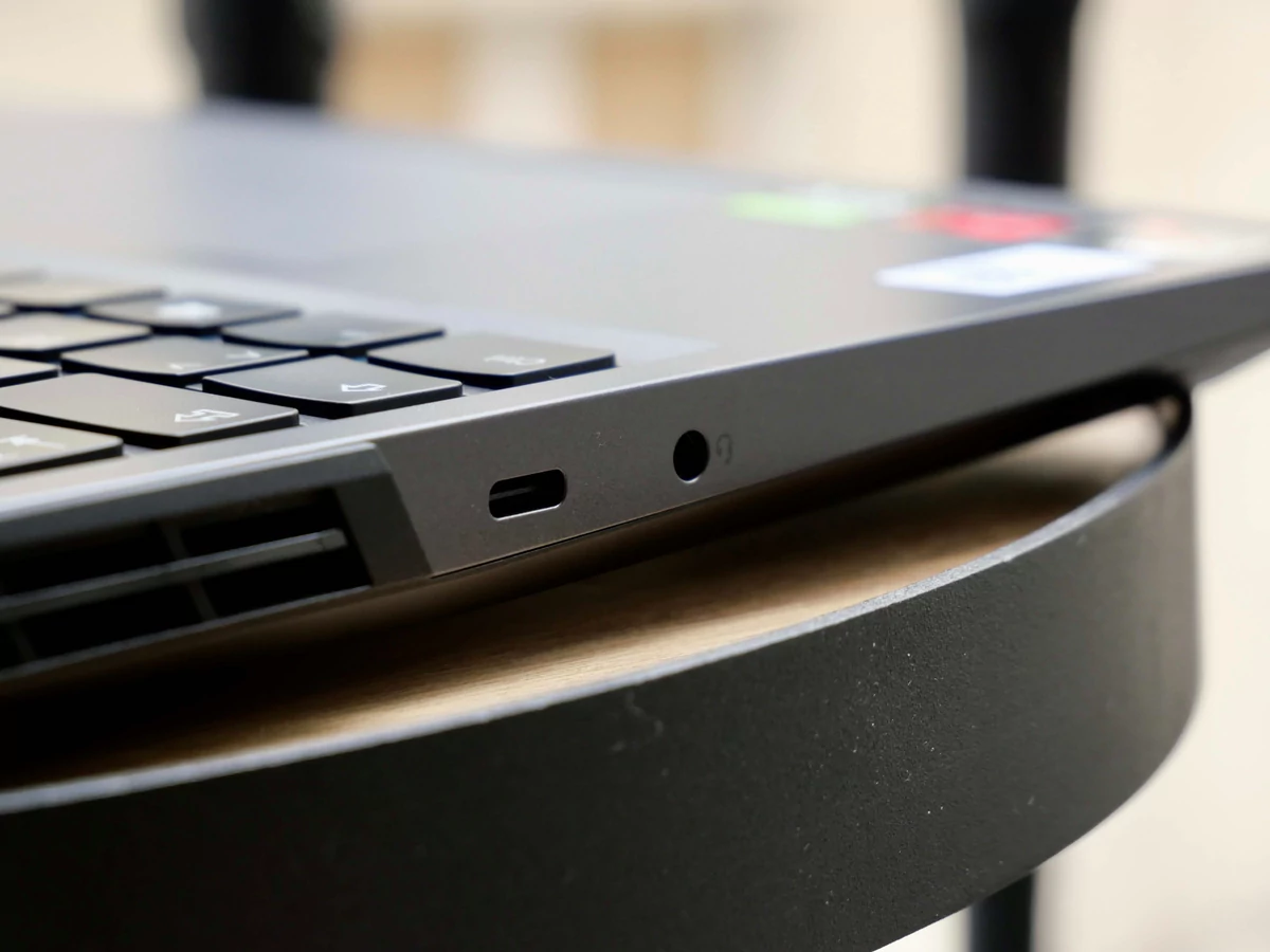 Lenovo Legion 5 Pro-7 © © Nathan Le Gohlisse pour Clubic