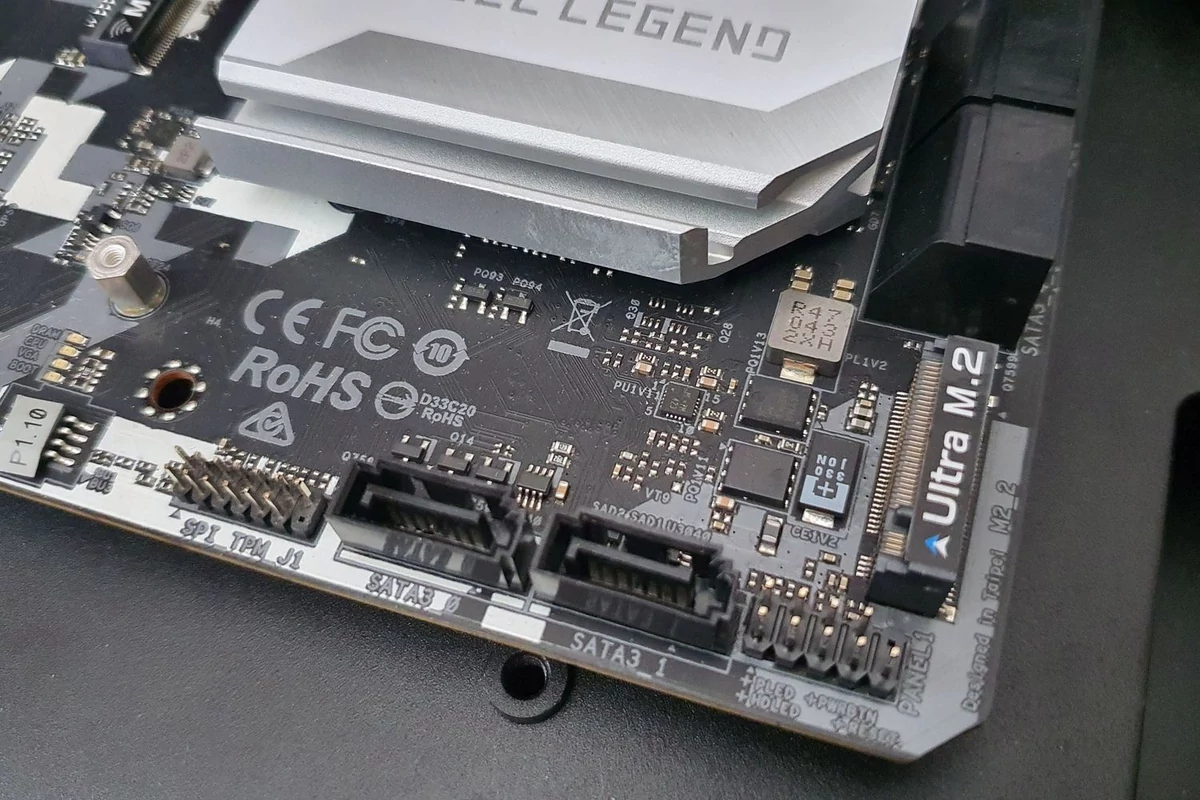ASRock B560M Steel Legend © Nerces