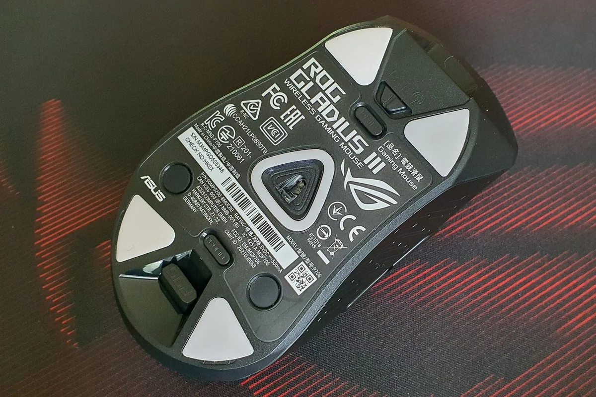 Asus ROG Gladius III Wireless © Asus