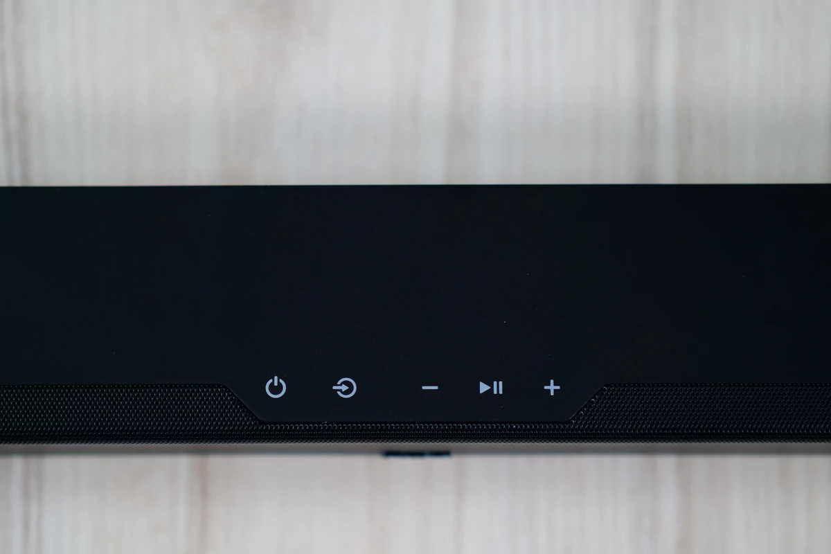 Teufel Cinebar 11 MK2 2.1 boutons dessus