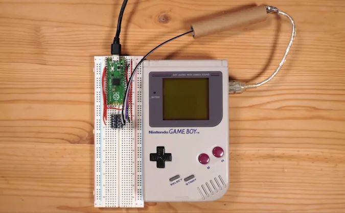 Un bidouilleur crée une version multijoueur en ligne de Tetris sur GameBoy