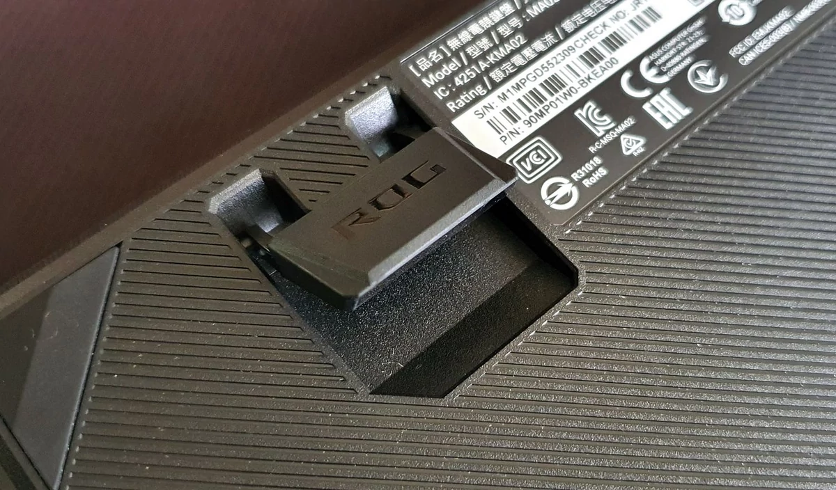 Asus ROG Claymore II © Nerces