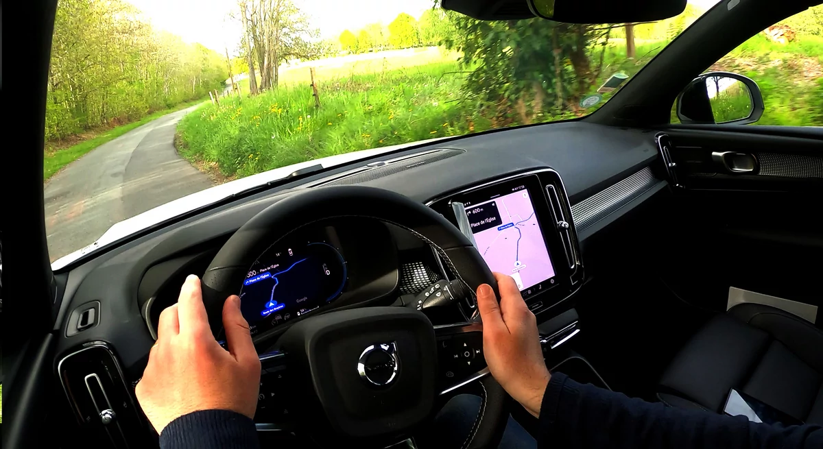 Volvo XC40 Recharge Twin © David Nogueira