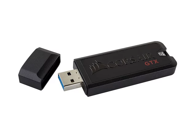 Corsair Flash Voyager GTX