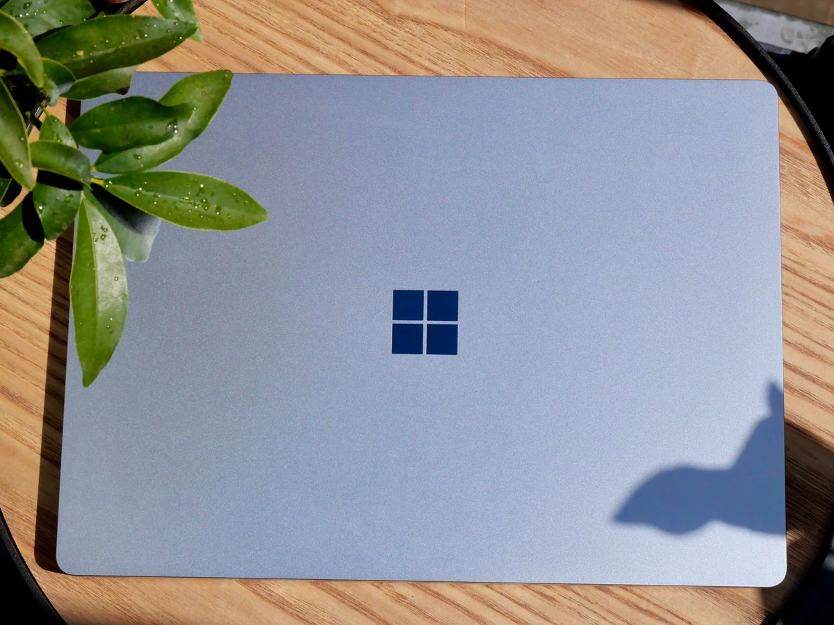 Microsoft Surface Laptop 4-7 © © Nathan Le Gohlisse pour Clubic