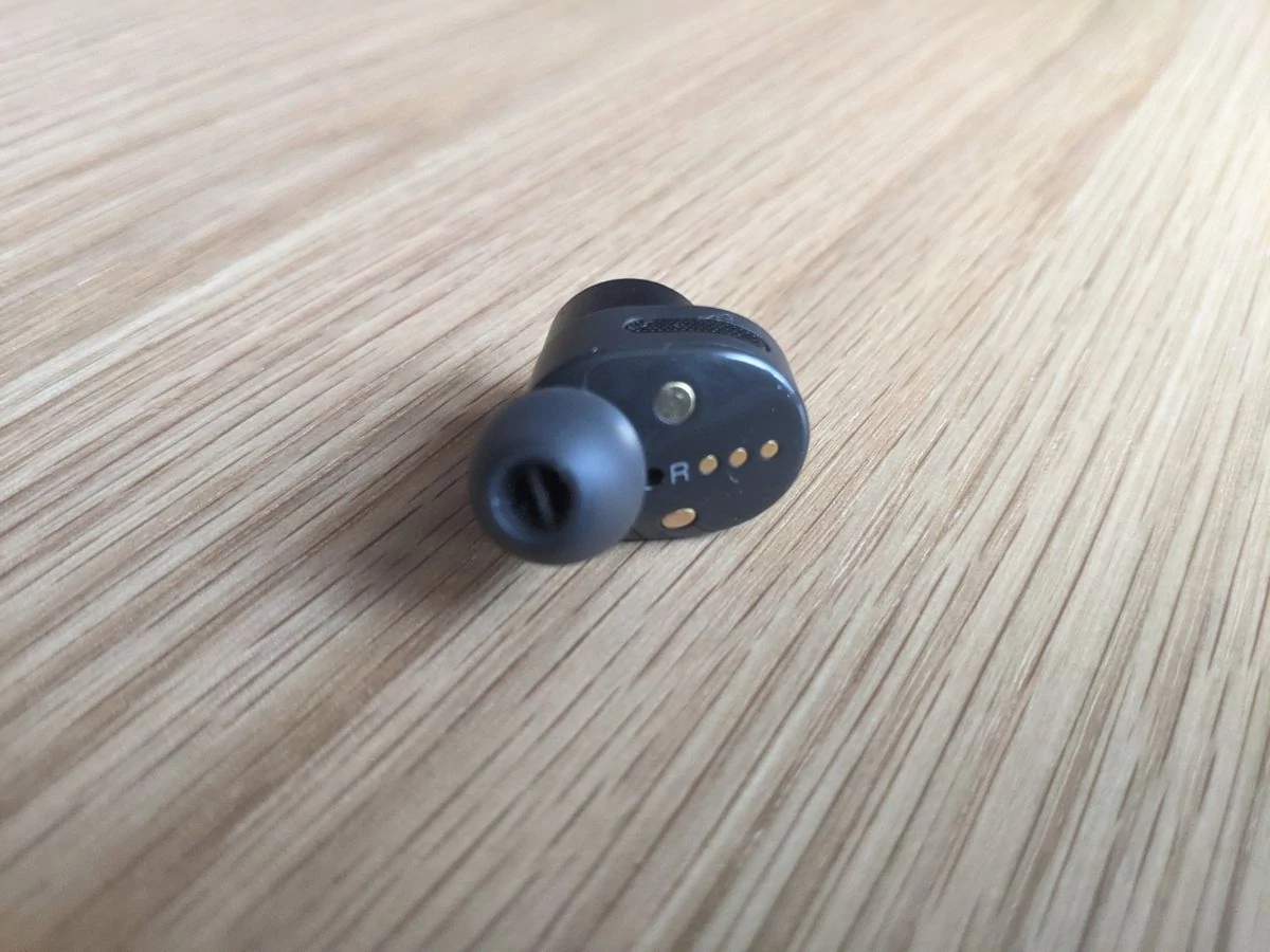 Bowers & Wilkins PI5