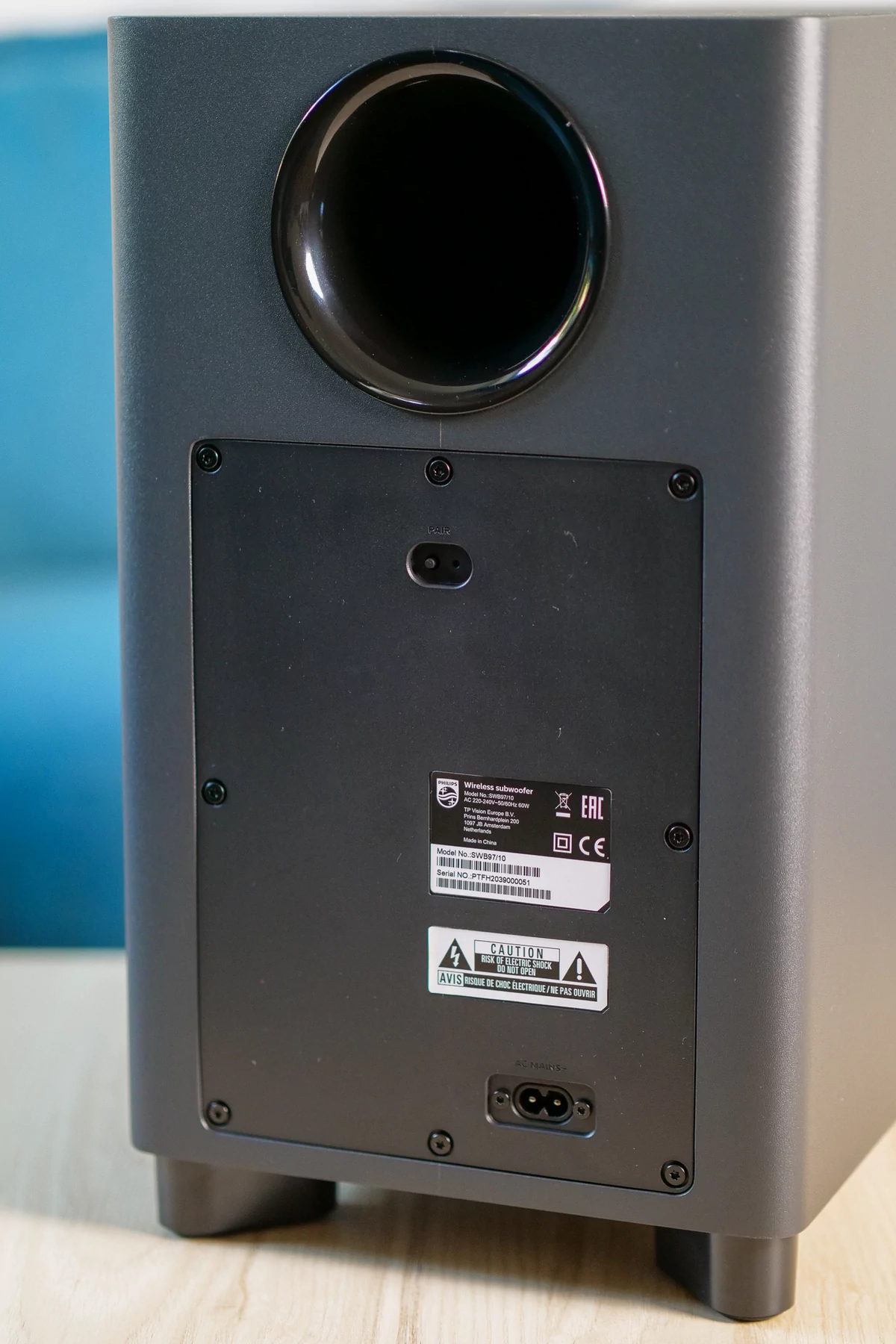 Philips Fidelio B97 caisson arrière