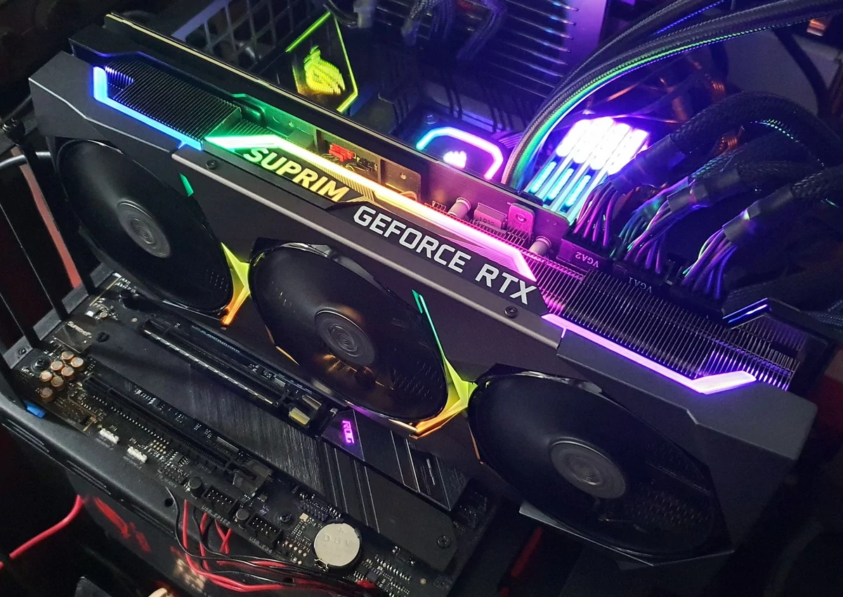 MSI GeForce RTX 3080 Ti Suprim X © Nerces