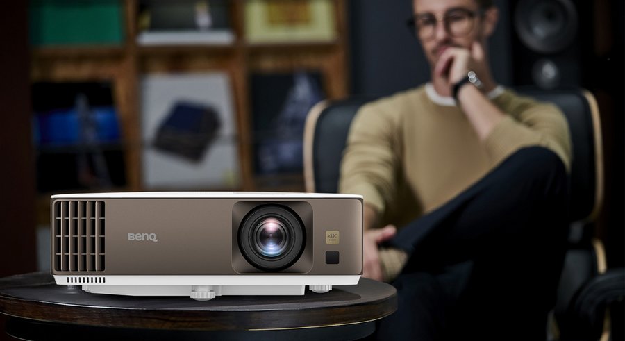 BenQ W1800i: an Ultra HD video projector and Android TV at 1200 euros! – Clubic - newsylist.com