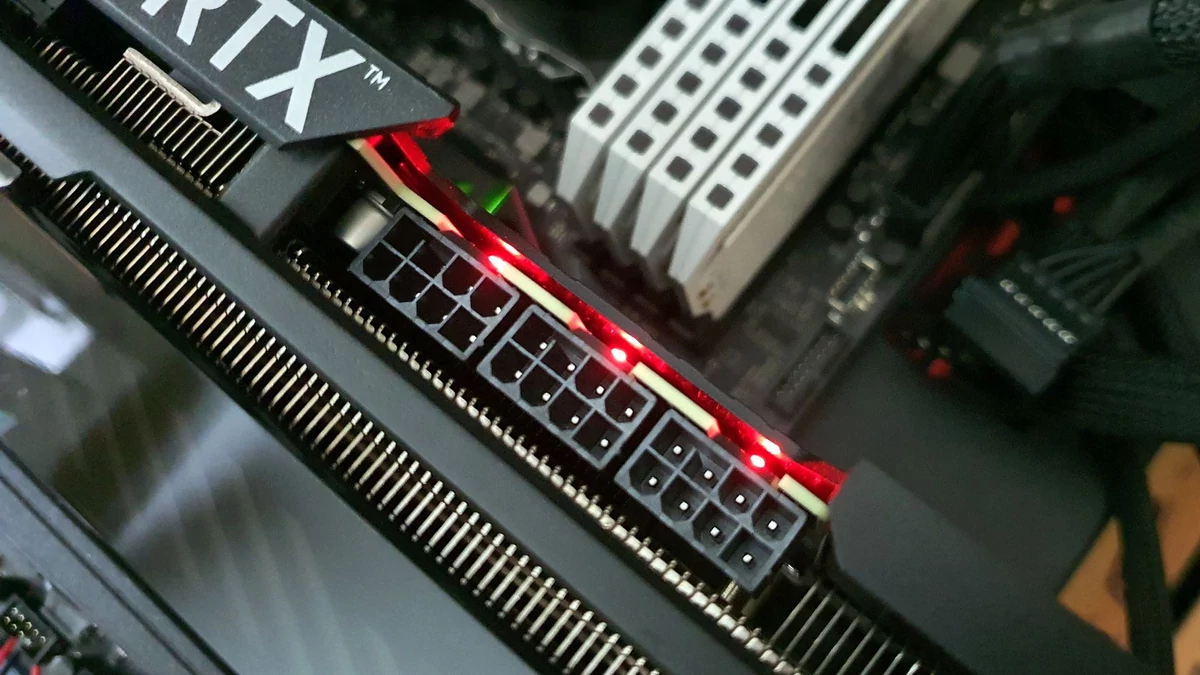 Asus ROG STRIX RTX 3070 Ti OC Edition © Nerces