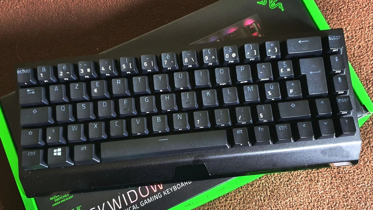 Razer BlackWidow V3 Mini Hyperspeed © Nerces