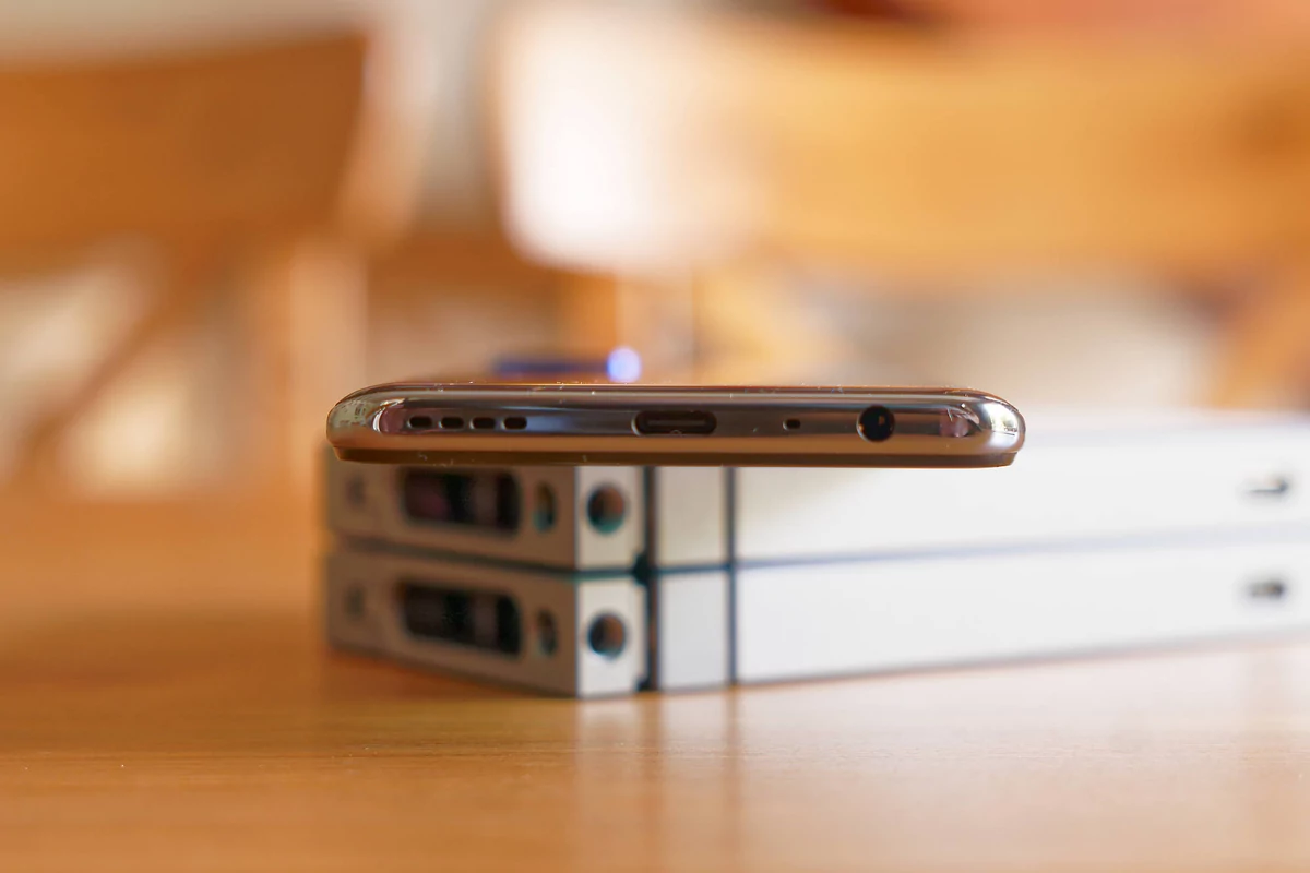 realme GT 5G © © Marc Mitrani pour Clubic