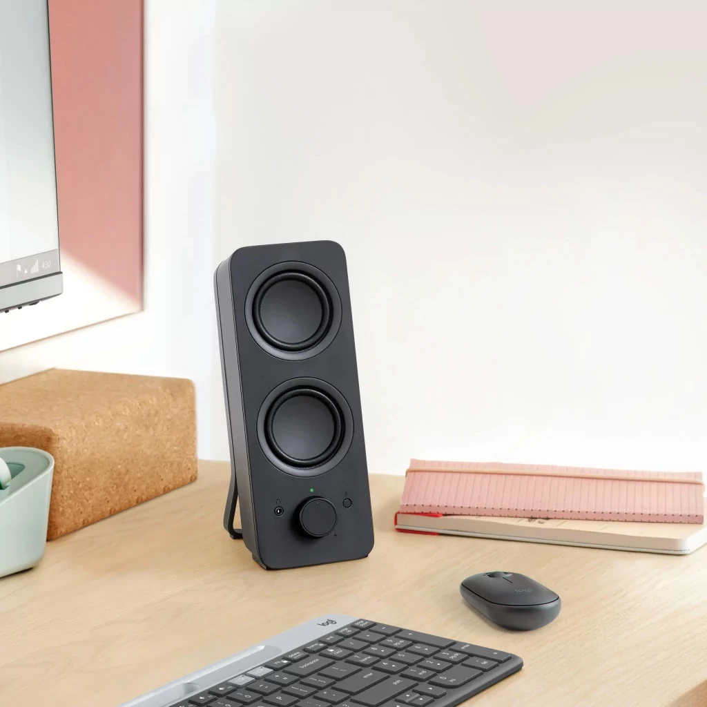 Logitech Z207 lifestyle