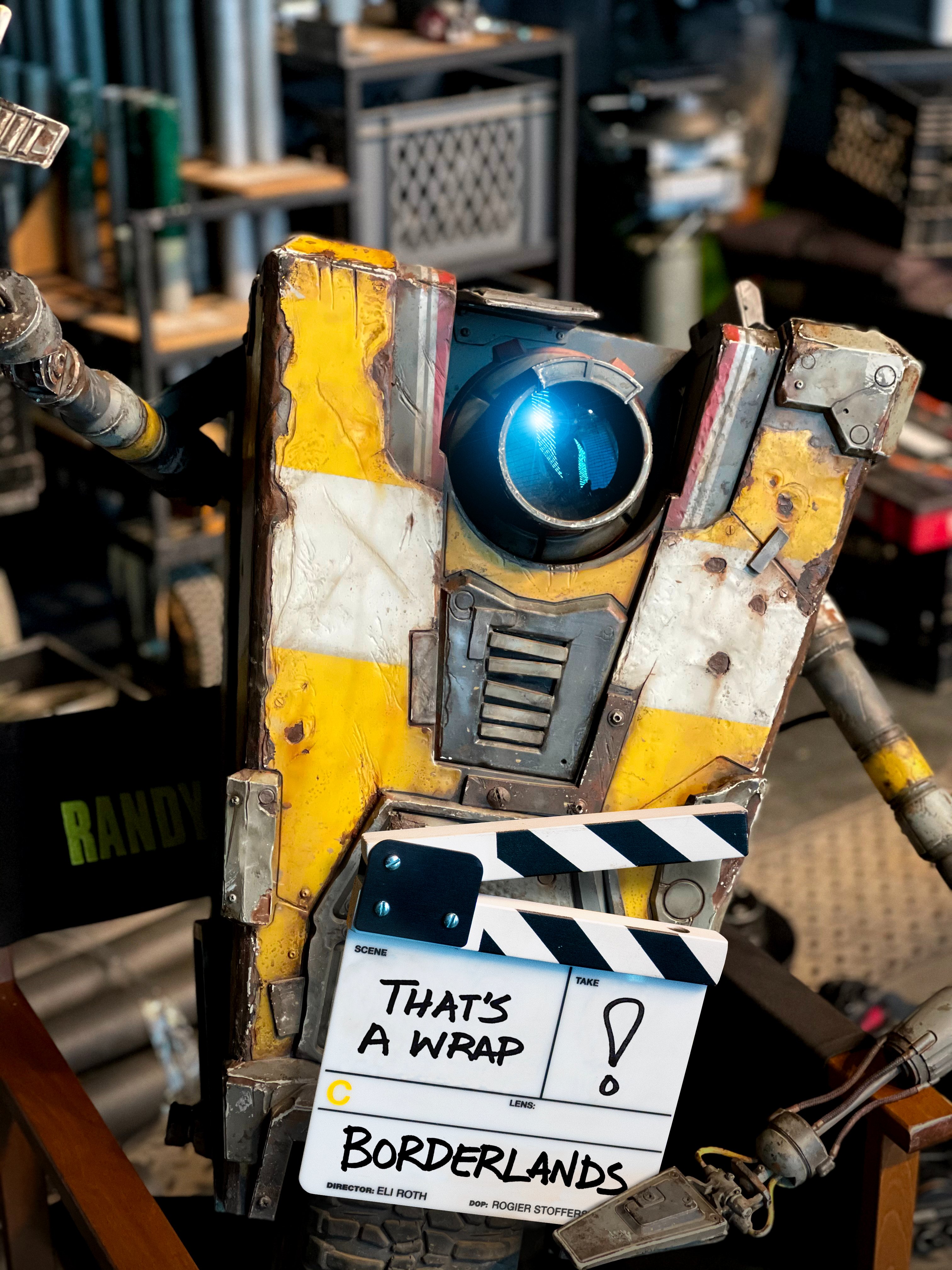 Borderlands, le film : la fin du tournage annoncée via un premier aperçu de la version live-action de Claptrap