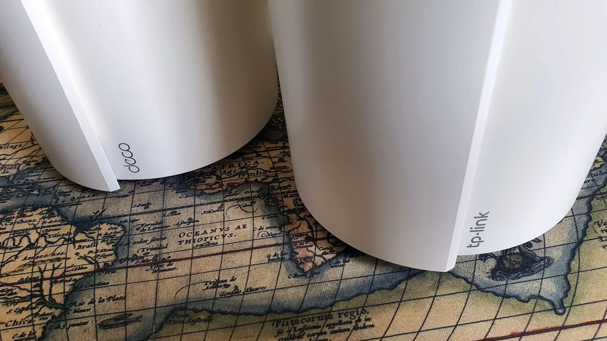 TP-Link Deco X90 © Nerces