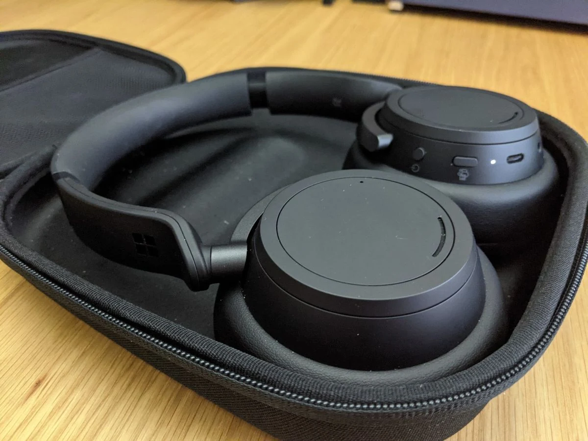 Voici Surface Headphones 2 – Le casque audio intelligent