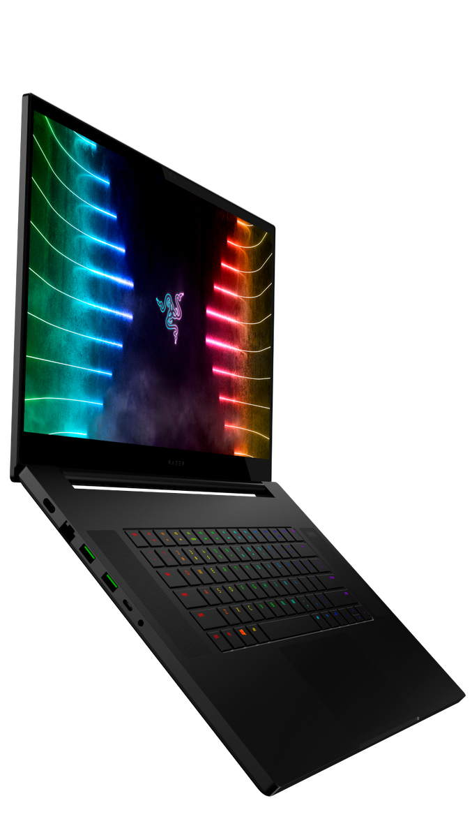 Razer Blade 17 2021 © © RAzer
