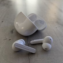 Test Oppo Enco Free 2 : des écouteurs sans grande originalité, mais très complets