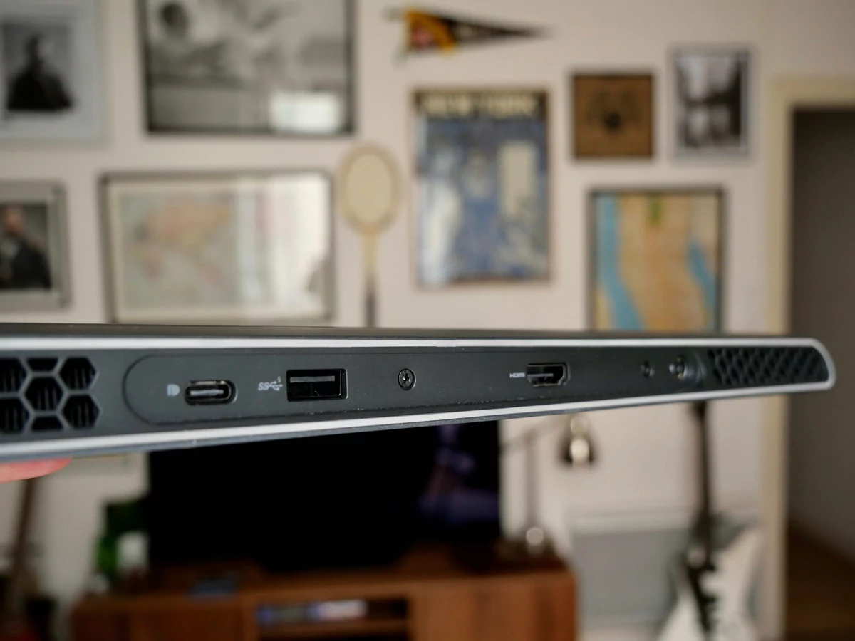 Alienware m15 R5-16 © © Nathan Le Gohlisse pour Clubic