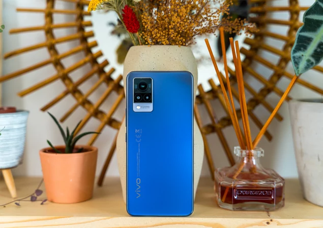 Vivo V21 5G