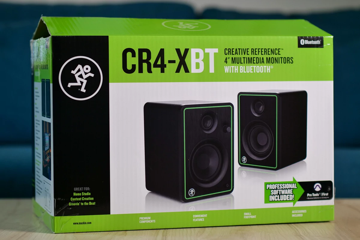 Mackie CR4-XBT boite