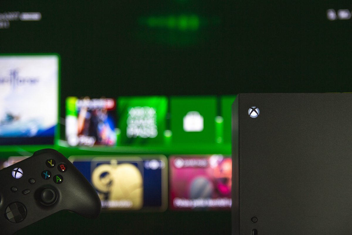 Accompagnée du Game Pass, la Xbox Series X|S est l'équivalent vidéoludique d'un buffet à volonté. © Shutterstock