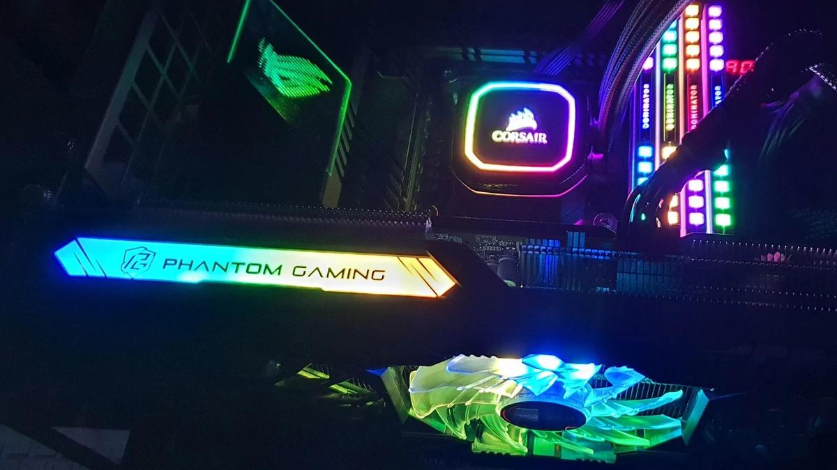 ASRock Radeon RX 6600 XT Phantom Gaming © Nerces