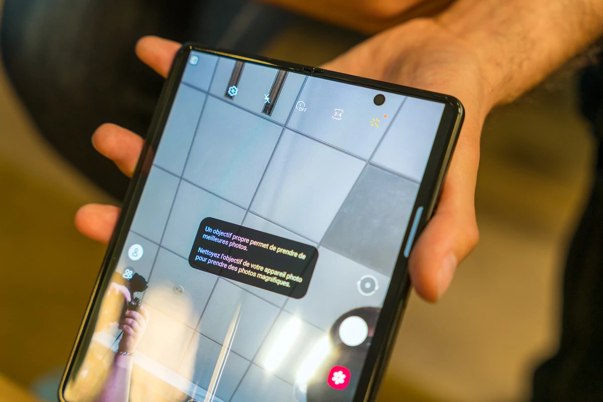 Samsung Galaxy Z Fold 3 © EMBARGO © Pierre Crochart pour Clubic