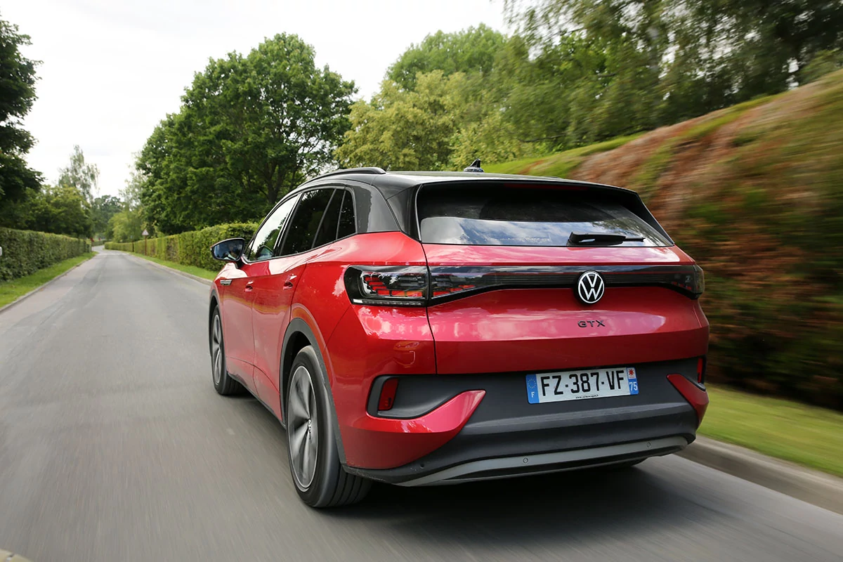 Essai-Volkswagen-ID.4-GTX © Soufyane Benhammouda pour Clubic