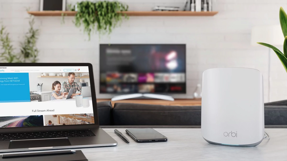 Netgear Orbi RBK352 © Netgear