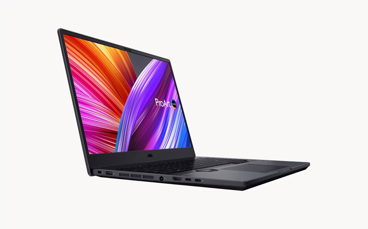 ASUS Studiobook 16-3 © © ASUS