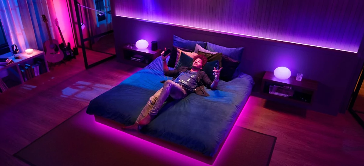 Test Philips Hue Gradient Signe : un luminaire d'ambiance dénudé