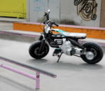 BMW dévoile son Concept CE 02 ; une mini-moto éléctrique pour les grands enfants de la ville ?