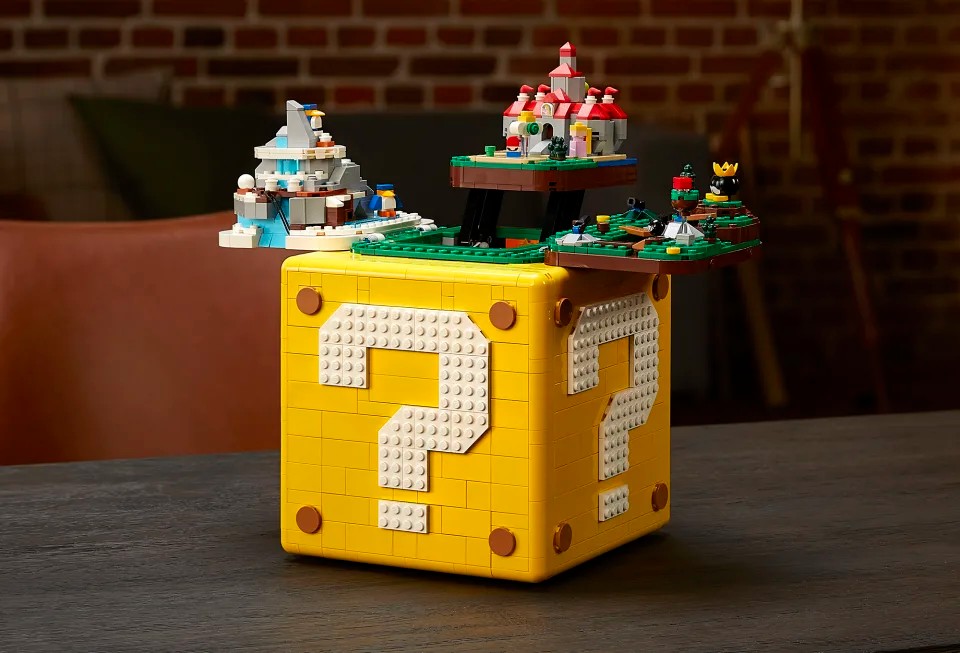 LEGO lance un set Super Mario 64 : 2 064 pièces de nostalgie pour recréer les niveaux du jeu