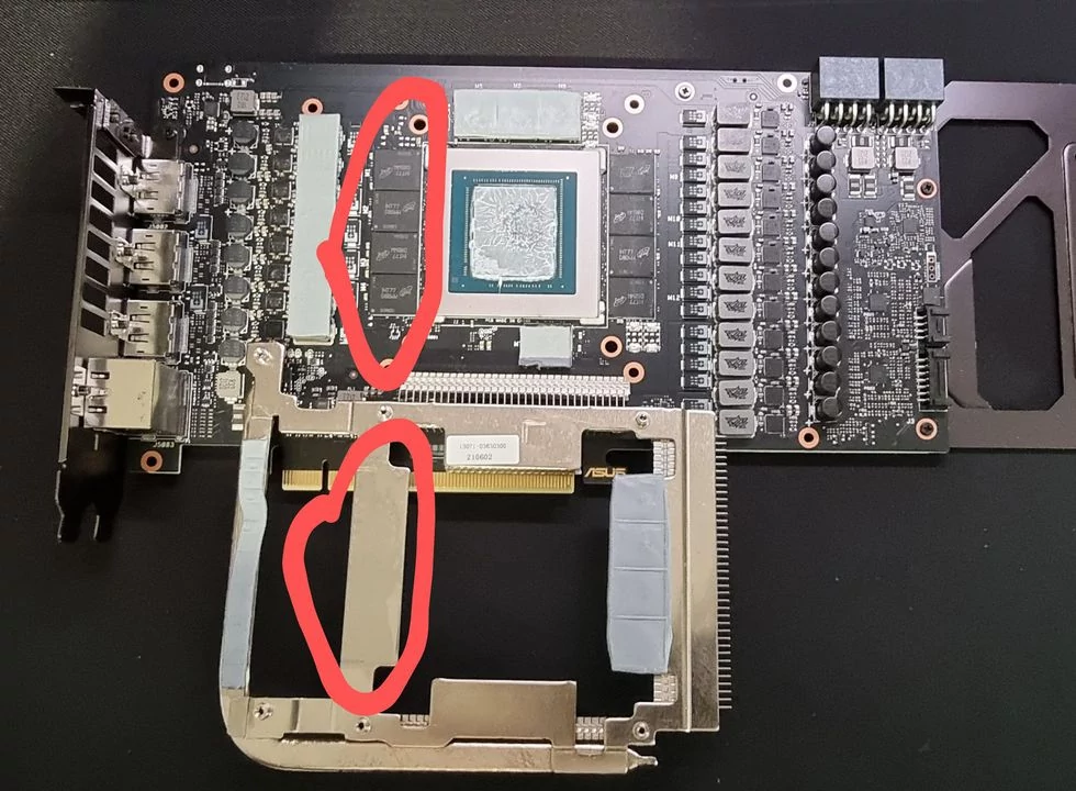 Démonter et changer la pâte thermique de sa carte graphique 